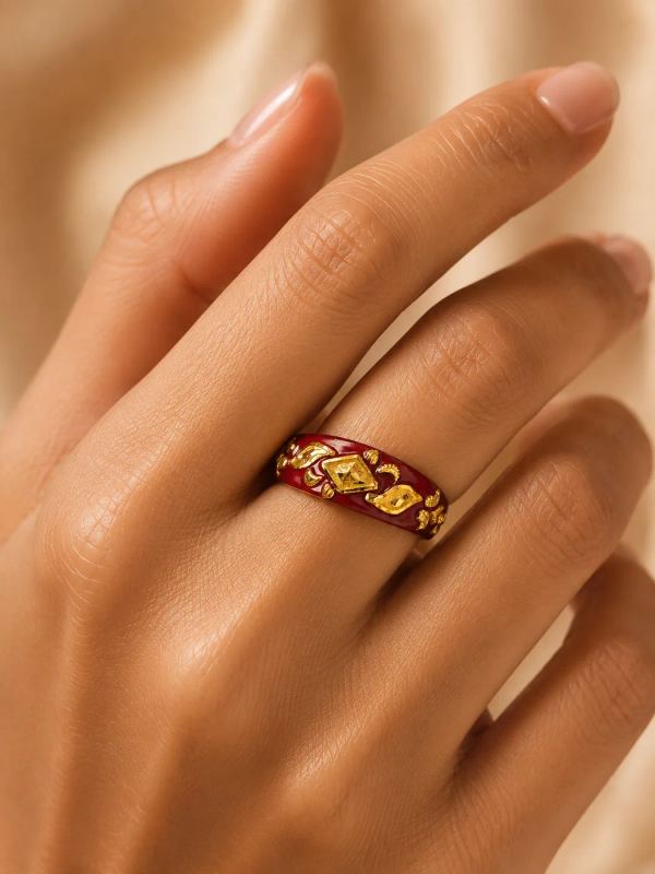 Meenakari band, kite motif
